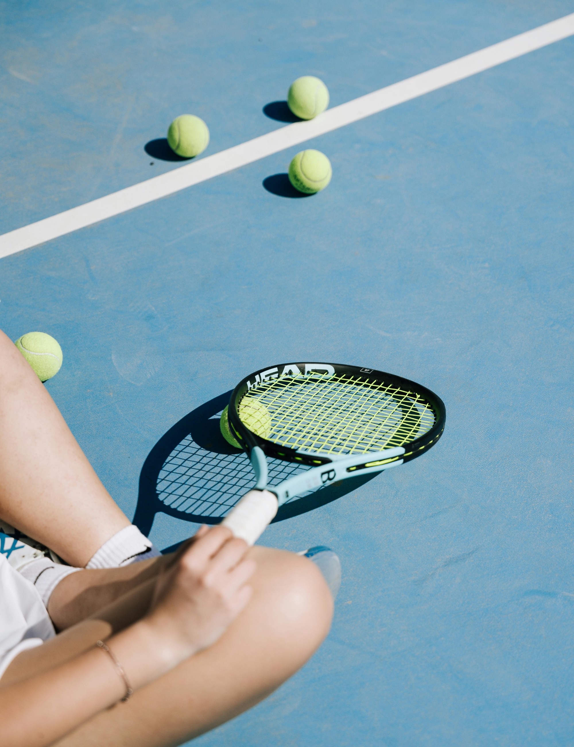 LAWN TENNIS